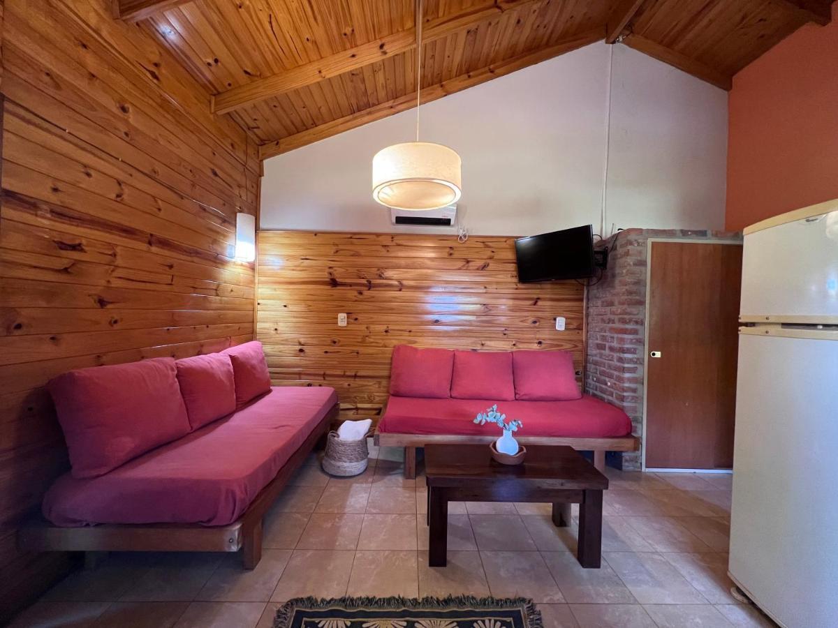 Los Platanos Cabanas & Suites Moreno Exterior photo