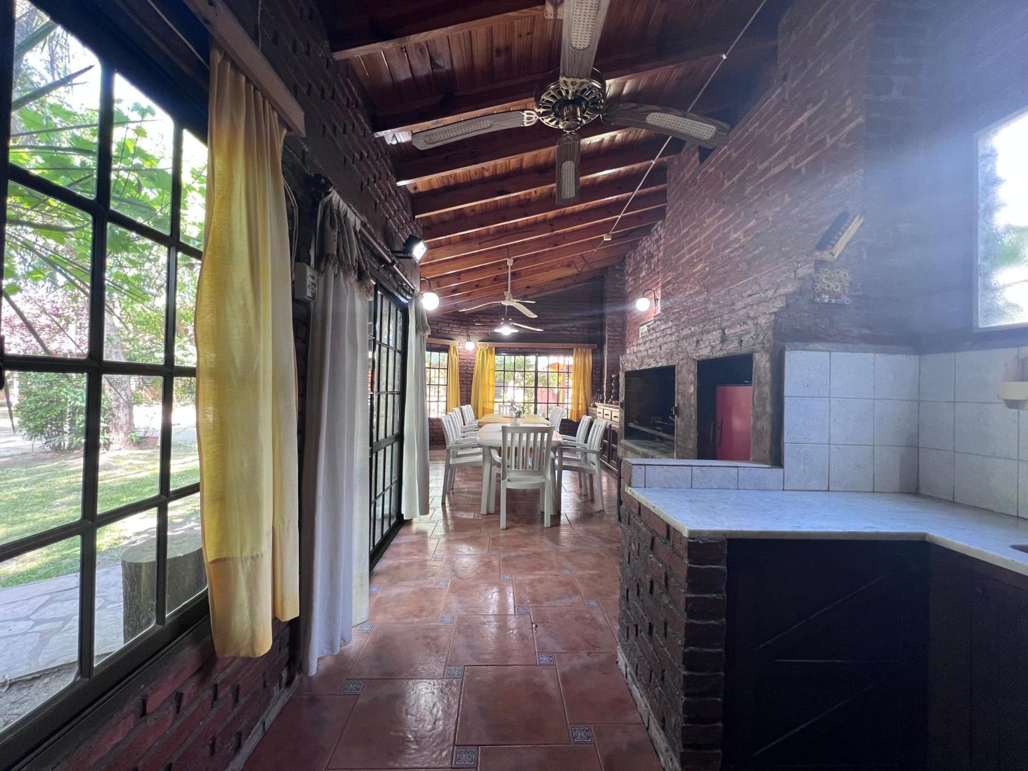 Los Platanos Cabanas & Suites Moreno Exterior photo